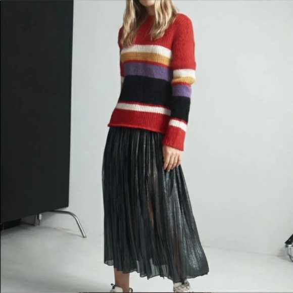 Sanctuary Over The Rainbow Sweater Red - Picture 1 of 5